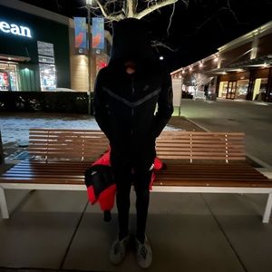 Meet your Posher, Corshaun